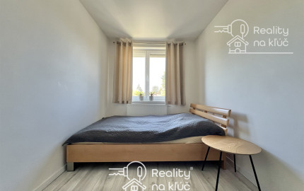 Na predaj moderne zrekonštruovaný 3-izbový byt so záhradkou